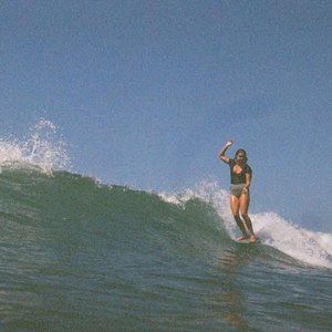 Meet your Posher, Makala